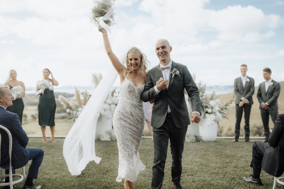 https://kauribay.co.nz/wp-content/uploads/2021/10/JJ-Wedding-158.jpg